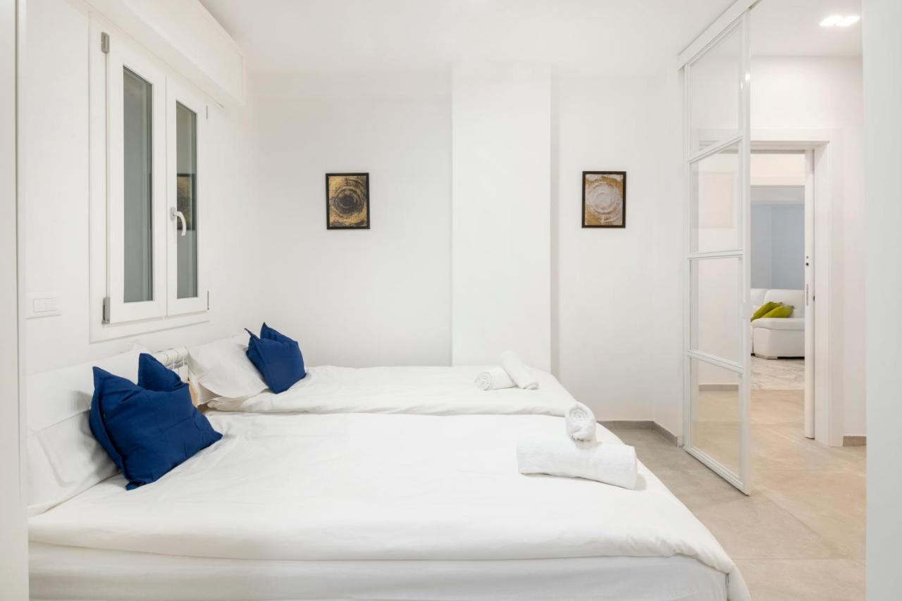 Easystayrome 10 Pax 3 Baths 1 Min From Metro * Rom