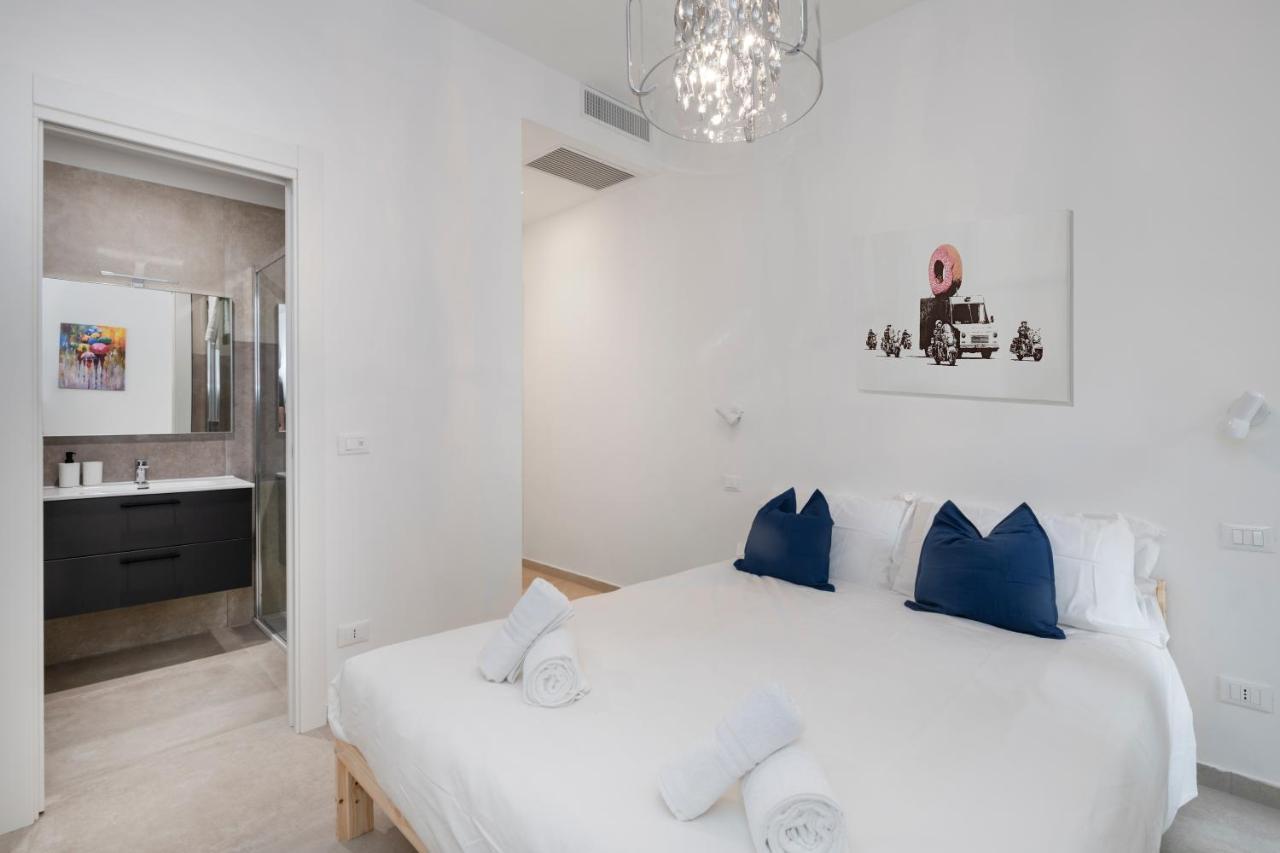 Easystayrome 10 Pax 3 Baths 1 Min From Metro Apartamento